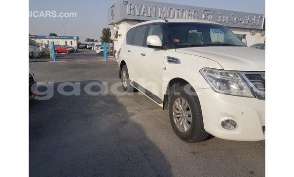 اشتري Imported Nissan Patrol أبيض سيارة في Import - Dubai في الصومال اشتري Imported Nissan Patrol أبيض سيارة في Import - Dubai في الصومال