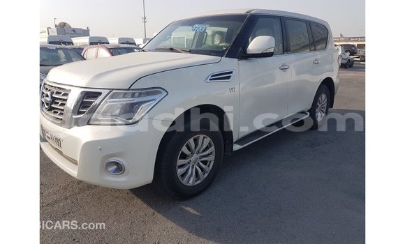 اشتري Imported Nissan Patrol أبيض سيارة في Import - Dubai في الصومال اشتري Imported Nissan Patrol أبيض سيارة في Import - Dubai في الصومال