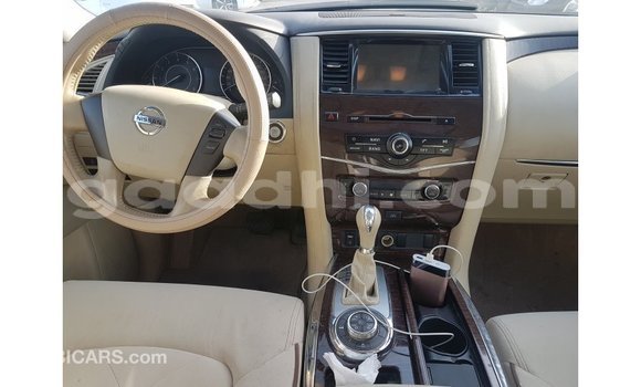 اشتري Imported Nissan Patrol أبيض سيارة في Import - Dubai في الصومال اشتري Imported Nissan Patrol أبيض سيارة في Import - Dubai في الصومال