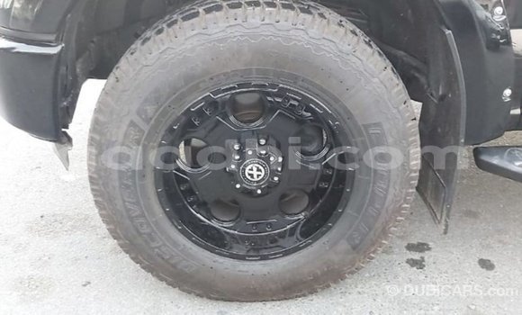 Acheter Import Voiture Ford V8 Noir à Import - Dubai, Somalie Acheter Import Voiture Ford V8 Noir à Import - Dubai, Somalie