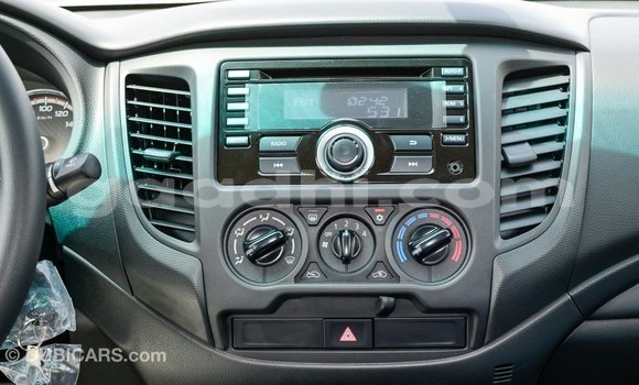 Buy Import Mitsubishi L200 White Car in Import - Dubai in Somalia Buy Import Mitsubishi L200 White Car in Import - Dubai in Somalia