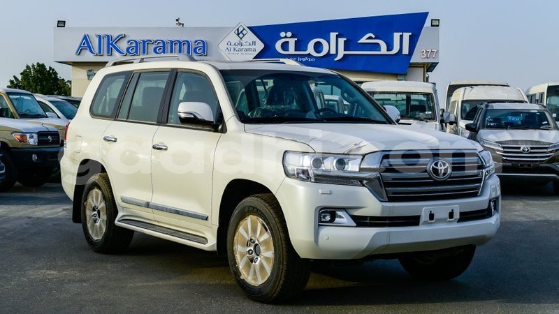 Big with watermark toyota land cruiser somalia import dubai 4403