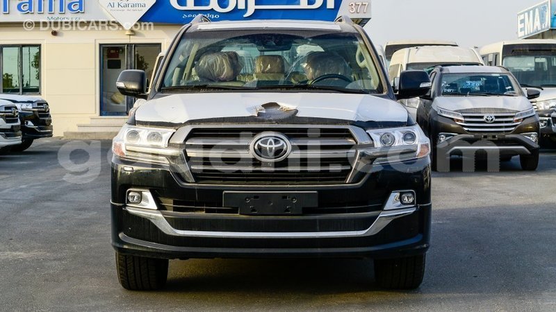 Big with watermark toyota land cruiser somalia import dubai 4404