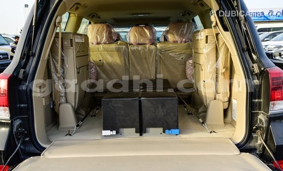 Buy Import Toyota Land Cruiser Black Car in Import - Dubai in Somalia Buy Import Toyota Land Cruiser Black Car in Import - Dubai in Somalia