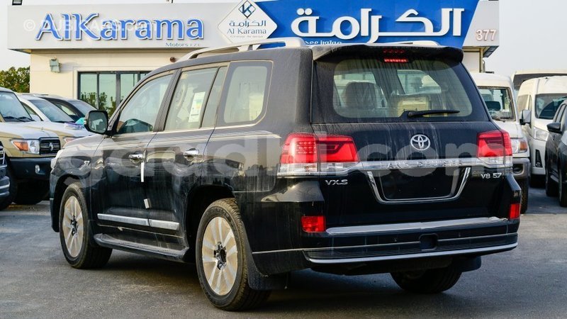 Big with watermark toyota land cruiser somalia import dubai 4404