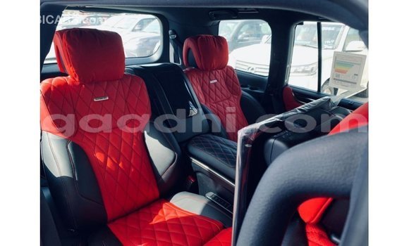 اشتري Imported Lexus LX أسود سيارة في Import - Dubai في الصومال اشتري Imported Lexus LX أسود سيارة في Import - Dubai في الصومال