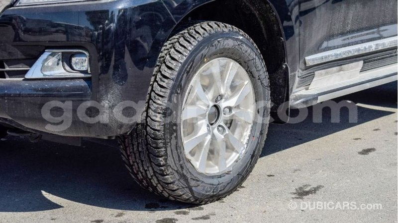 Big with watermark toyota land cruiser somalia import dubai 4410