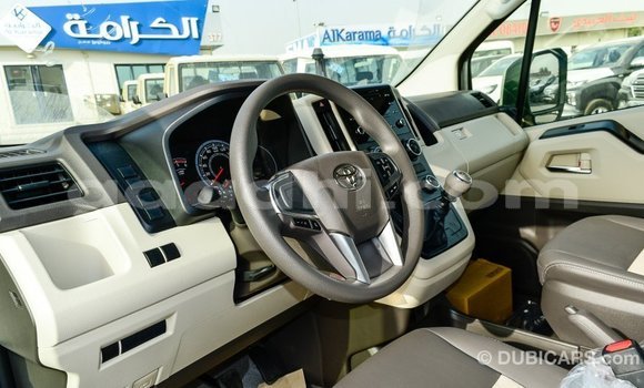 Buy Import Toyota Hiace White Car in Import - Dubai in Somalia Buy Import Toyota Hiace White Car in Import - Dubai in Somalia