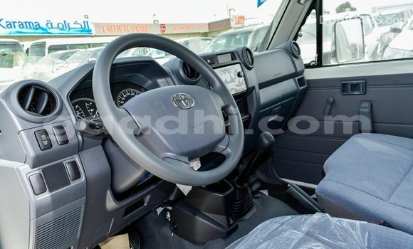 Buy Import Toyota Land Cruiser White Car in Import - Dubai in Somalia Buy Import Toyota Land Cruiser White Car in Import - Dubai in Somalia