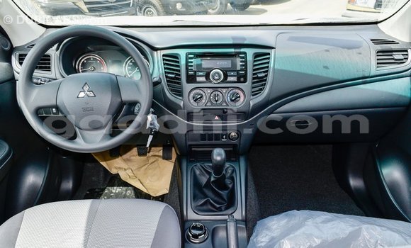 Buy Import Mitsubishi L200 Other Car in Import - Dubai in Somalia Buy Import Mitsubishi L200 Other Car in Import - Dubai in Somalia