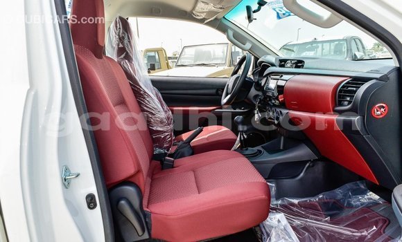 Buy Import Toyota Hilux White Car in Import - Dubai in Somalia Buy Import Toyota Hilux White Car in Import - Dubai in Somalia