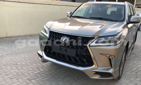 اشتري Imported Lexus LX آخر سيارة في Import - Dubai في الصومال اشتري Imported Lexus LX آخر سيارة في Import - Dubai في الصومال