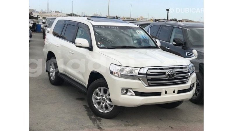 Big with watermark toyota land cruiser somalia import dubai 4423