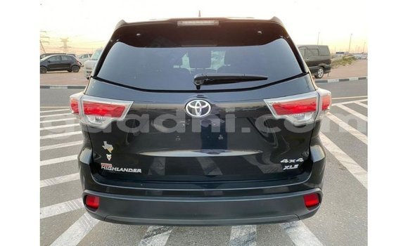 اشتري Imported Toyota Highlander أسود سيارة في Import - Dubai في الصومال اشتري Imported Toyota Highlander أسود سيارة في Import - Dubai في الصومال