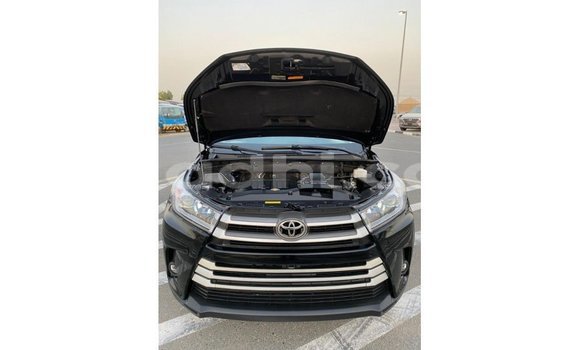 اشتري Imported Toyota Highlander أسود سيارة في Import - Dubai في الصومال اشتري Imported Toyota Highlander أسود سيارة في Import - Dubai في الصومال