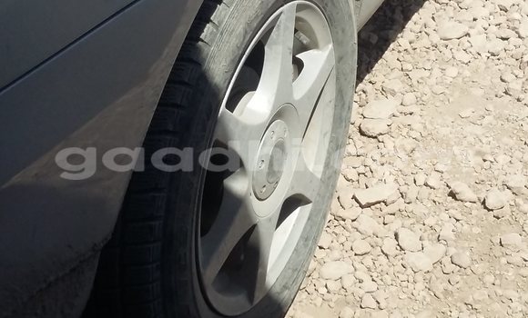 Oofamaa Toyota Corolla Silver Makiinaa iti Hargeysa keessatti Somaliland keessatti Oofamaa Toyota Corolla Silver Makiinaa iti Hargeysa keessatti Somaliland keessatti