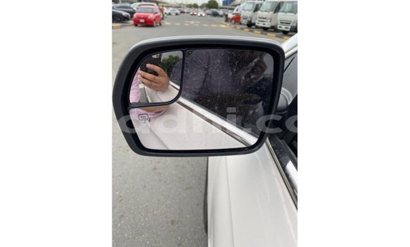 Acheter Import Voiture Ford Edge Blanc à Import - Dubai, Somalie Acheter Import Voiture Ford Edge Blanc à Import - Dubai, Somalie