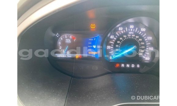 Acheter Import Voiture Ford Edge Blanc à Import - Dubai, Somalie Acheter Import Voiture Ford Edge Blanc à Import - Dubai, Somalie