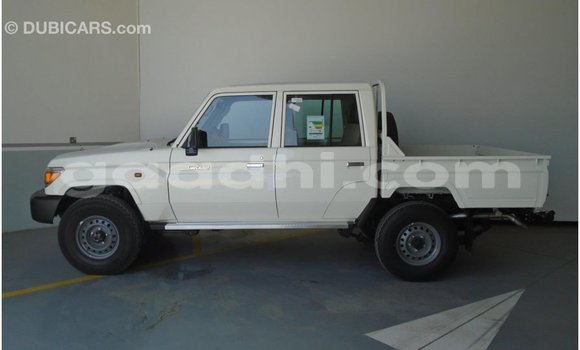 Buy Import Toyota Land Cruiser White Car in Import - Dubai in Somalia Buy Import Toyota Land Cruiser White Car in Import - Dubai in Somalia