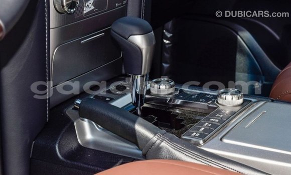 اشتري Imported Toyota Land Cruiser أسود سيارة في Import - Dubai في الصومال اشتري Imported Toyota Land Cruiser أسود سيارة في Import - Dubai في الصومال