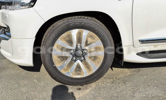 Buy Import Toyota Land Cruiser White Car in Import - Dubai in Somalia Buy Import Toyota Land Cruiser White Car in Import - Dubai in Somalia