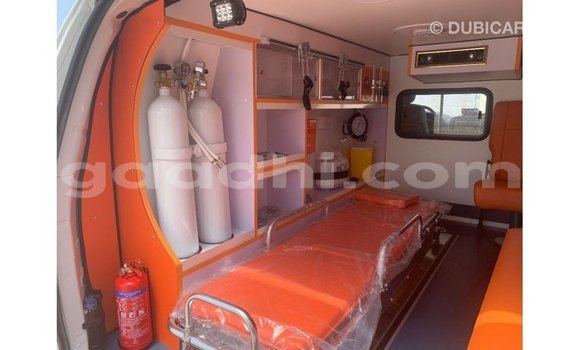 اشتري Imported Hyundai Accent أبيض سيارة في Import - Dubai في الصومال اشتري Imported Hyundai Accent أبيض سيارة في Import - Dubai في الصومال