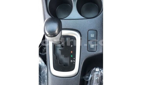 Acheter Import Voiture Toyota Hilux Autre à Import - Dubai, Somalie Acheter Import Voiture Toyota Hilux Autre à Import - Dubai, Somalie