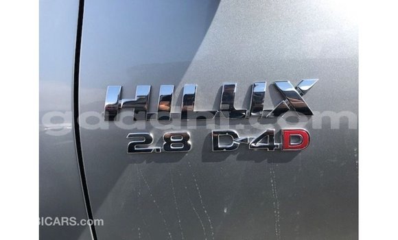 Acheter Import Voiture Toyota Hilux Autre à Import - Dubai, Somalie Acheter Import Voiture Toyota Hilux Autre à Import - Dubai, Somalie