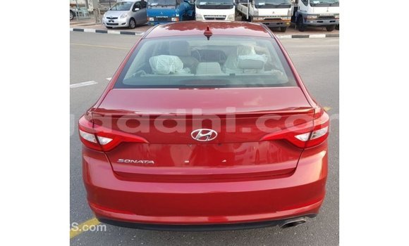 Imported Hyundai Sonata Red Makiinaa iti Import - Dubai keessatti Somalia keessatti Imported Hyundai Sonata Red Makiinaa iti Import - Dubai keessatti Somalia keessatti