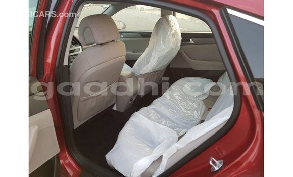 Imported Hyundai Sonata Red Makiinaa iti Import - Dubai keessatti Somalia keessatti Imported Hyundai Sonata Red Makiinaa iti Import - Dubai keessatti Somalia keessatti