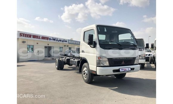 اشتري Imported Mitsubishi L400 أبيض شاحنة في Import - Dubai في الصومال اشتري Imported Mitsubishi L400 أبيض شاحنة في Import - Dubai في الصومال