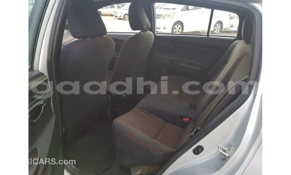 Imported Toyota Yaris Other Makiinaa iti Import - Dubai keessatti Somalia keessatti Imported Toyota Yaris Other Makiinaa iti Import - Dubai keessatti Somalia keessatti