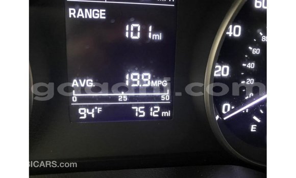 ይግዙ Imported Hyundai Elantra ጥቁር መኪና በ Import - Dubai በ ሶማሊያ ይግዙ Imported Hyundai Elantra ጥቁር መኪና በ Import - Dubai በ ሶማሊያ