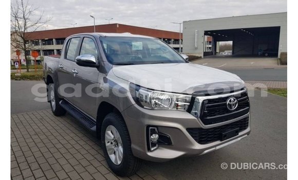 Nunua Imported Toyota Hilux Nyingine Gari ndani ya Import - Dubai nchini Somalia Nunua Imported Toyota Hilux Nyingine Gari ndani ya Import - Dubai nchini Somalia