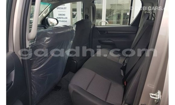 Nunua Imported Toyota Hilux Nyingine Gari ndani ya Import - Dubai nchini Somalia Nunua Imported Toyota Hilux Nyingine Gari ndani ya Import - Dubai nchini Somalia
