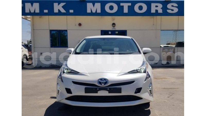 Big with watermark toyota prius somalia import dubai 4482