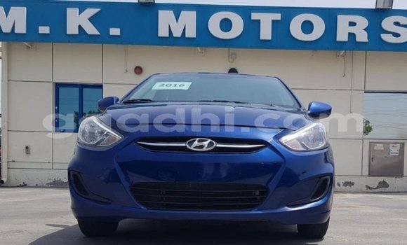 Acheter Import Voiture Hyundai Accent Bleu à Import - Dubai, Somalie Acheter Import Voiture Hyundai Accent Bleu à Import - Dubai, Somalie