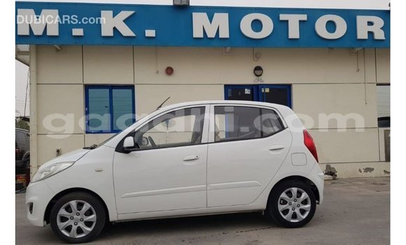 Imported Hyundai i10 White Makiinaa iti Import - Dubai keessatti Somalia keessatti Imported Hyundai i10 White Makiinaa iti Import - Dubai keessatti Somalia keessatti