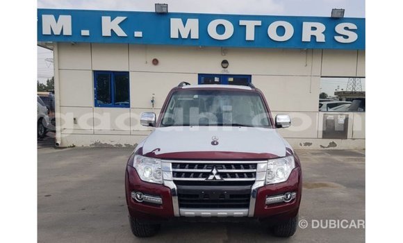 Imported Mitsubishi Pajero Red Makiinaa iti Import - Dubai keessatti Somalia keessatti Imported Mitsubishi Pajero Red Makiinaa iti Import - Dubai keessatti Somalia keessatti