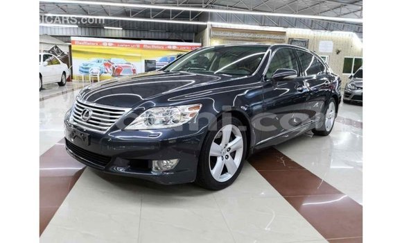 Imported Lexus LS Other Makiinaa iti Import - Dubai keessatti Somalia keessatti Imported Lexus LS Other Makiinaa iti Import - Dubai keessatti Somalia keessatti
