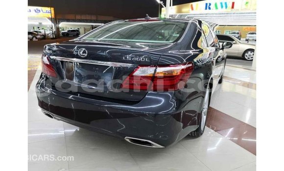 Imported Lexus LS Other Makiinaa iti Import - Dubai keessatti Somalia keessatti Imported Lexus LS Other Makiinaa iti Import - Dubai keessatti Somalia keessatti