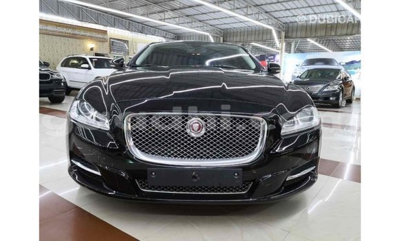 Imported Jaguar XJ Black Makiinaa iti Import - Dubai keessatti Somalia keessatti Imported Jaguar XJ Black Makiinaa iti Import - Dubai keessatti Somalia keessatti