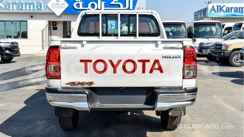 Big with watermark toyota hilux somalia import dubai 4514