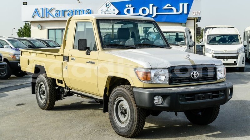 Big with watermark toyota land cruiser somalia import dubai 4520