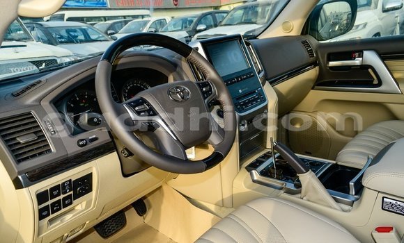 Buy Import Toyota Land Cruiser Black Car in Import - Dubai in Somalia Buy Import Toyota Land Cruiser Black Car in Import - Dubai in Somalia