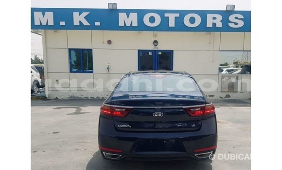 Acheter Import Voiture Kia Cadenza Bleu à Import - Dubai, Somalie Acheter Import Voiture Kia Cadenza Bleu à Import - Dubai, Somalie