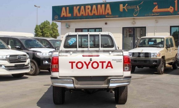 Buy Import Toyota Hilux White Car in Import - Dubai in Somalia Buy Import Toyota Hilux White Car in Import - Dubai in Somalia