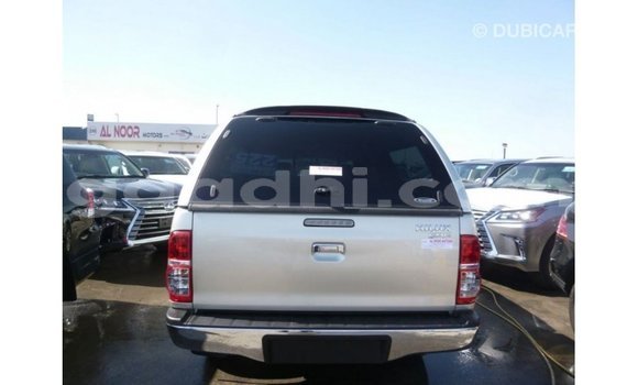 ይግዙ Imported Toyota Hilux ሌላ መኪና በ Import - Dubai በ ሶማሊያ ይግዙ Imported Toyota Hilux ሌላ መኪና በ Import - Dubai በ ሶማሊያ