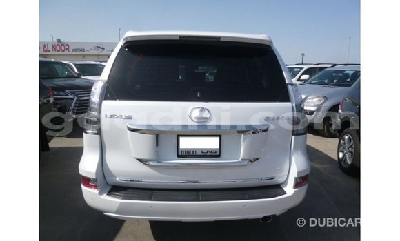 Acheter Import Voiture Lexus GX Blanc à Import - Dubai, Somalie Acheter Import Voiture Lexus GX Blanc à Import - Dubai, Somalie