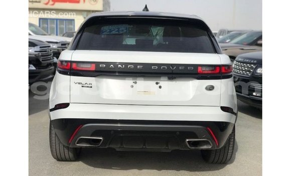 Acheter Import Voiture Land Rover Range Rover Blanc à Import - Dubai, Somalie Acheter Import Voiture Land Rover Range Rover Blanc à Import - Dubai, Somalie